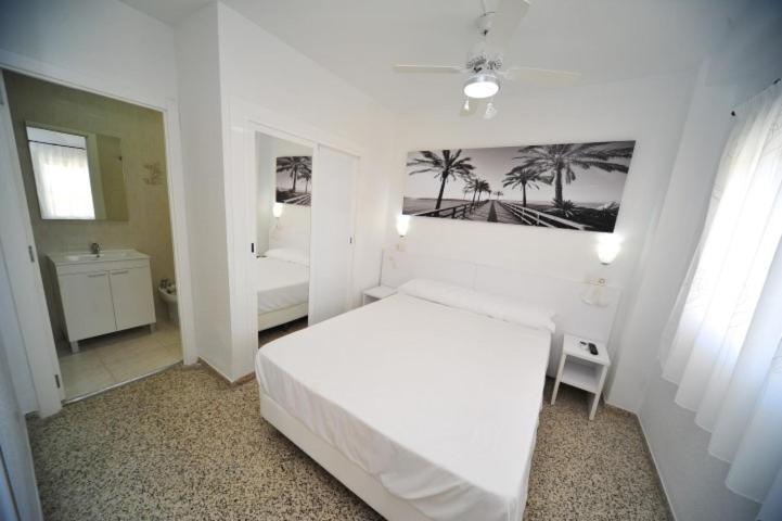 Apartamentos Estoril I - II Orangecosta Benicassim Bilik gambar